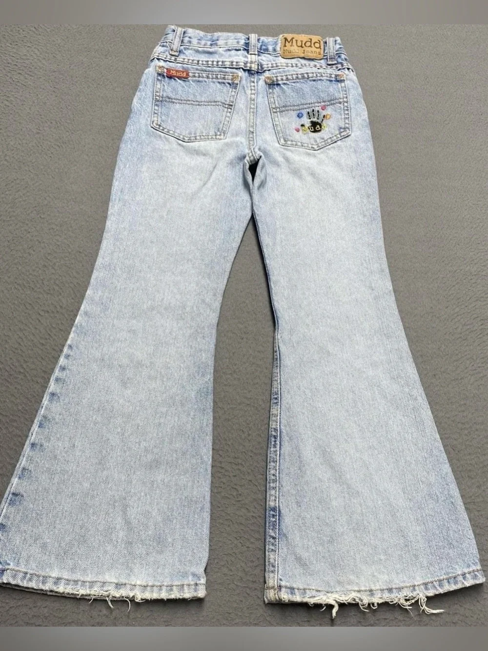 VTG  Kids Mudd Jeans Girls size 8 Blue Light Wash Flared Distressed Embroidered